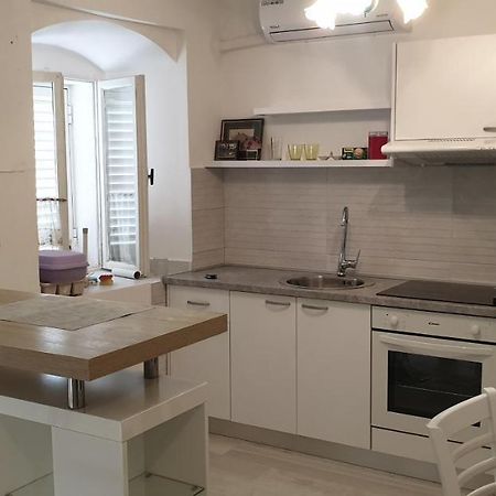 Ulica Dvori Narca 12 Apartment 4+2 Per. Baška Exteriör bild