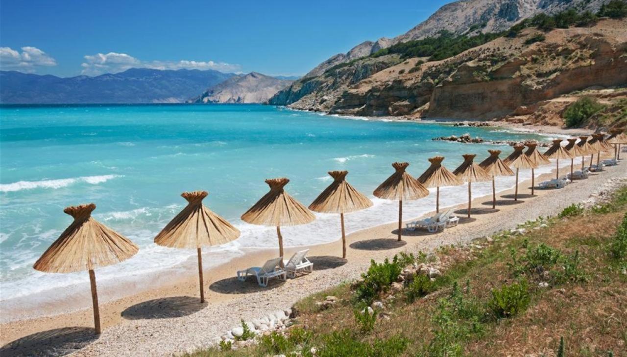Ulica Dvori Narca 12 Apartment 4+2 Per. Baška Exteriör bild