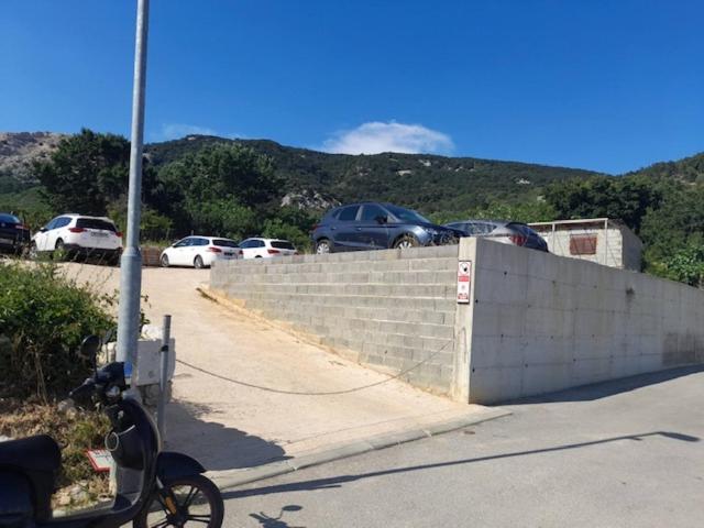 Ulica Dvori Narca 12 Apartment 4+2 Per. Baška Exteriör bild